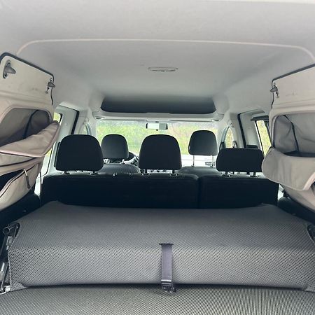 Smart Camper 호텔 Hafnarfjörður 외부 사진